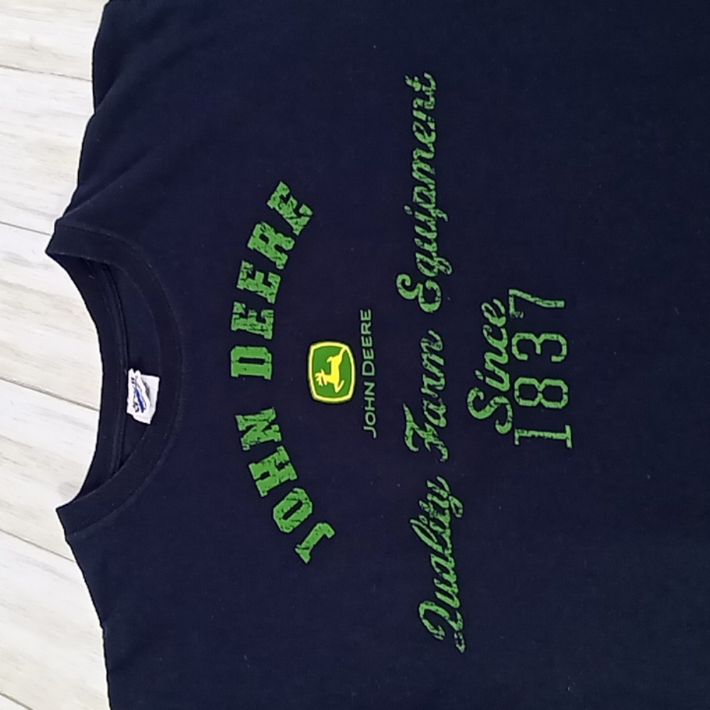 John Deere Black TShirt Size Medium - Picture 6 of 10